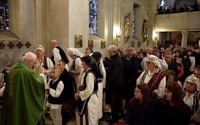 Sobota, 16. november 2019, srečanje s škofom Franjo Komarico