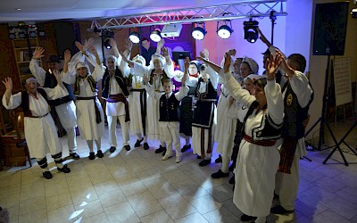 Sobota, 16. november 2019, srečanje s škofom Franjo Komarico