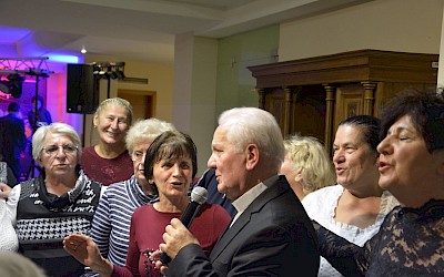 Sobota, 16. november 2019, srečanje s škofom Franjo Komarico