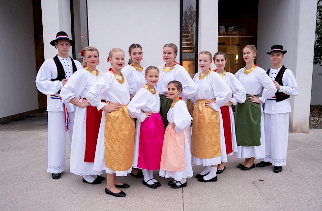 HKD Velenje kulturna priredba „RODNI KRAJU PJESMOM TI SE VRAĆAM“ –  19.10. 2024